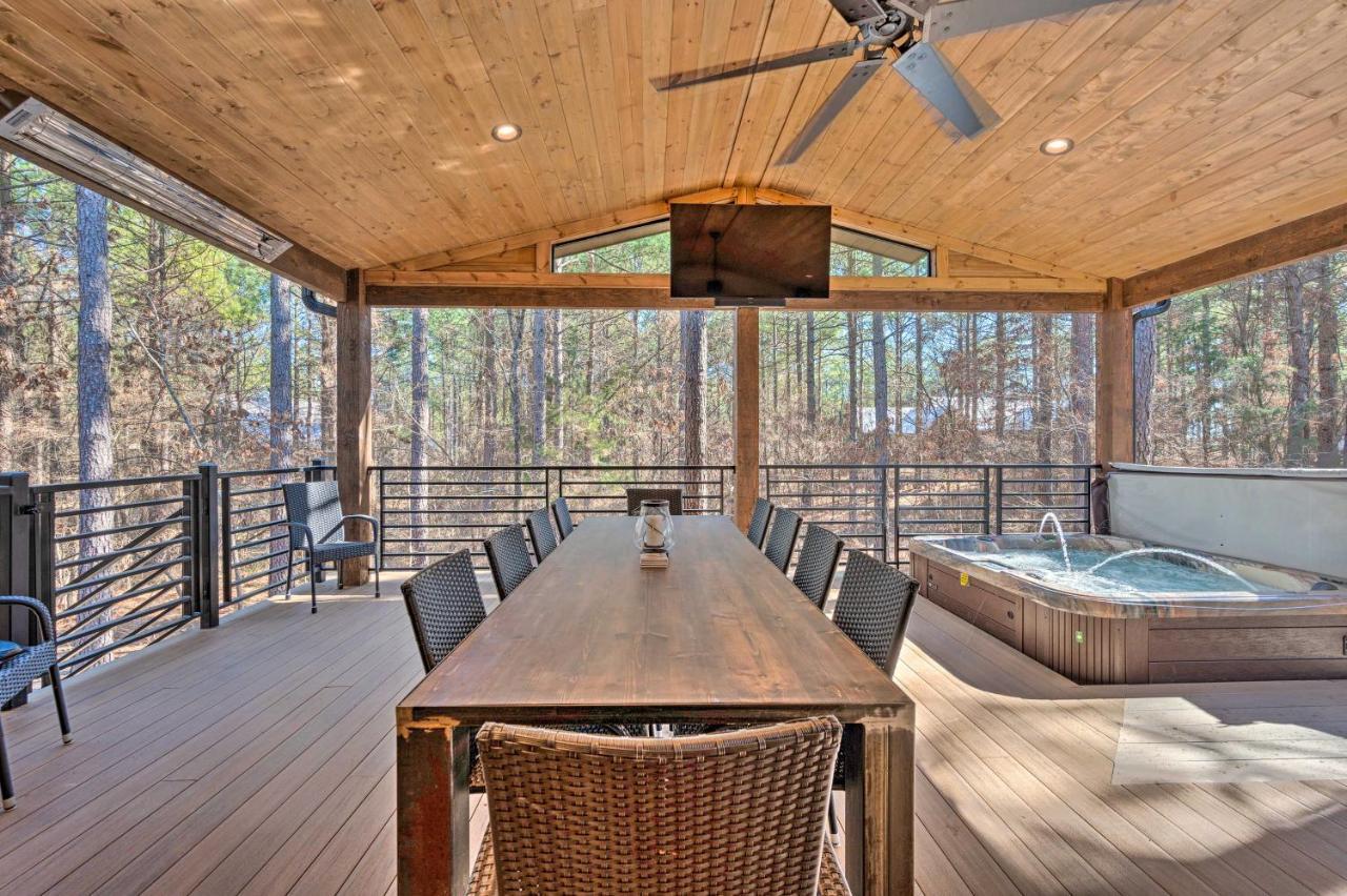 Broken Bow Lazy Dog Lodge With Hot Tub, Pool Table מראה חיצוני תמונה