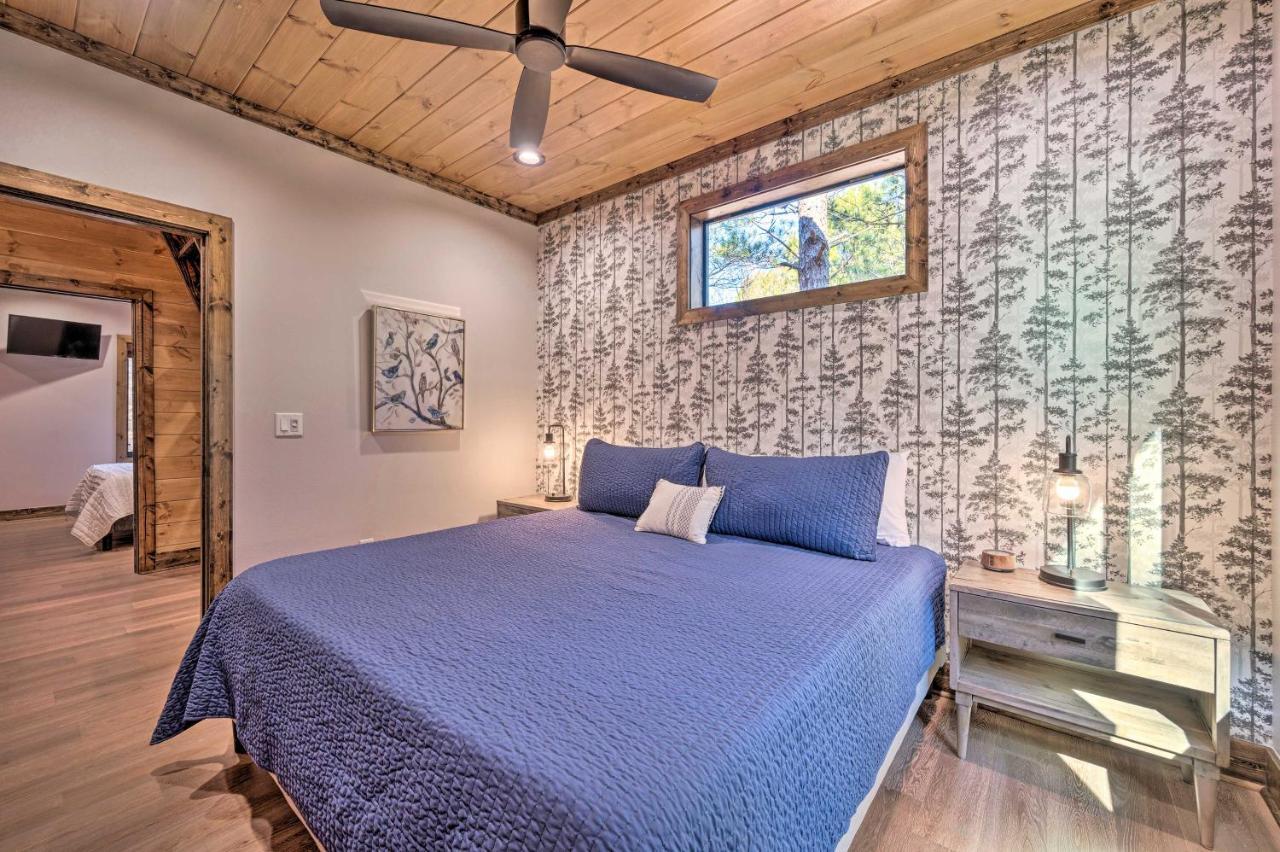 Broken Bow Lazy Dog Lodge With Hot Tub, Pool Table מראה חיצוני תמונה